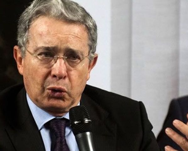 Las Convivir y la gobernación de Álvaro Uribe Vélez