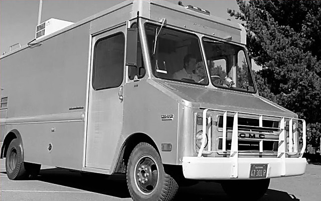 Birth of modern mobile networks