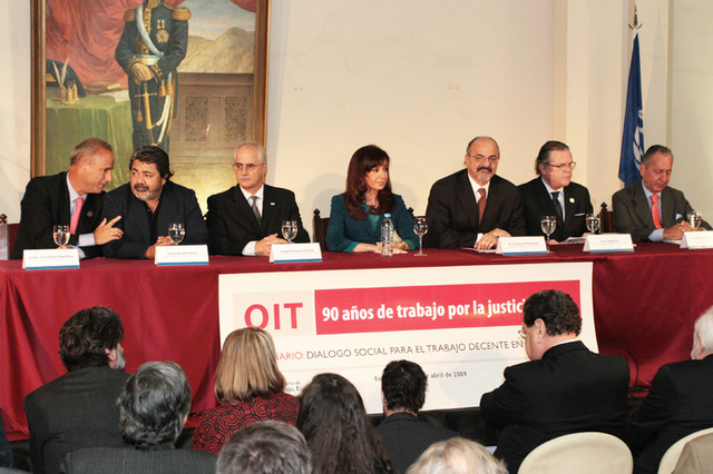 Nacimiento de la OIT