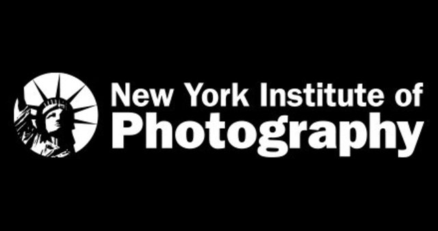 Se fundó el “New York Institute of Photography” (Programa de Fotografía Profesional) más grande y de mayor antigüedad.