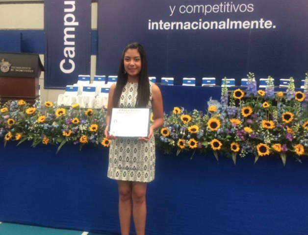 Graduación de preparatoria Tec de Monterrey