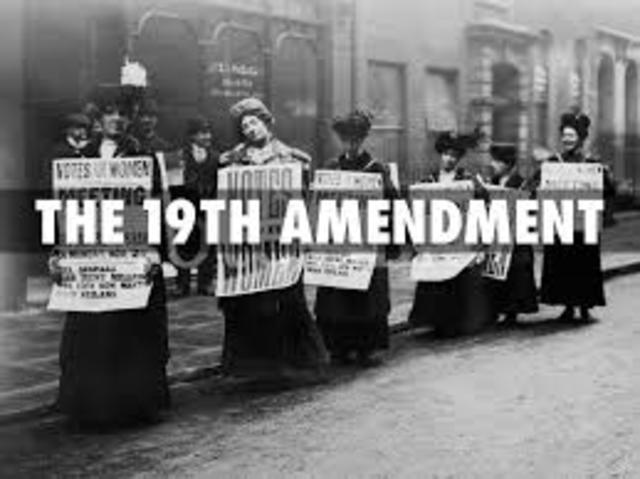 the nineteenth amendment was signed