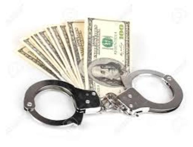 1913 la aprobación de una ley electoral que asegurara la pureza del sufragio