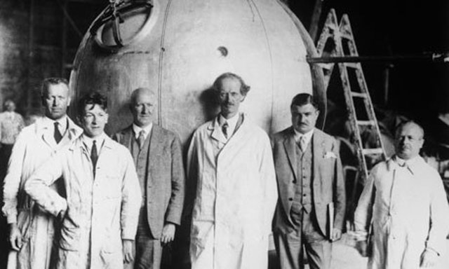 Auguste Piccard Reaches Stratosphere
