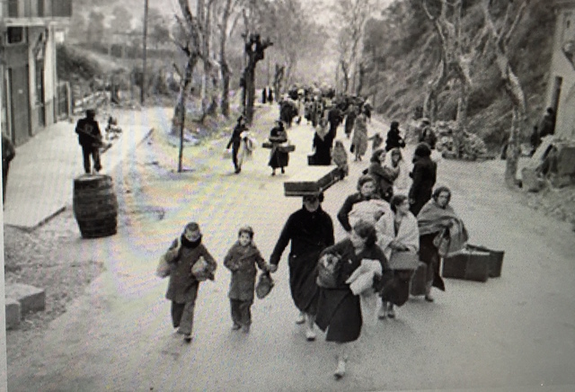 Las mujeres perdieron la cabeza o fueron exiliadas.