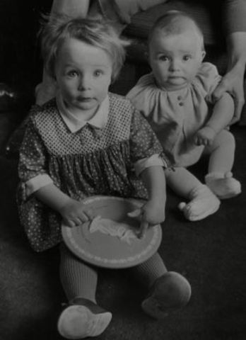 His sister was died.