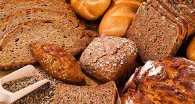 Base su dieta en alimentos ricos en hidratos de carbono