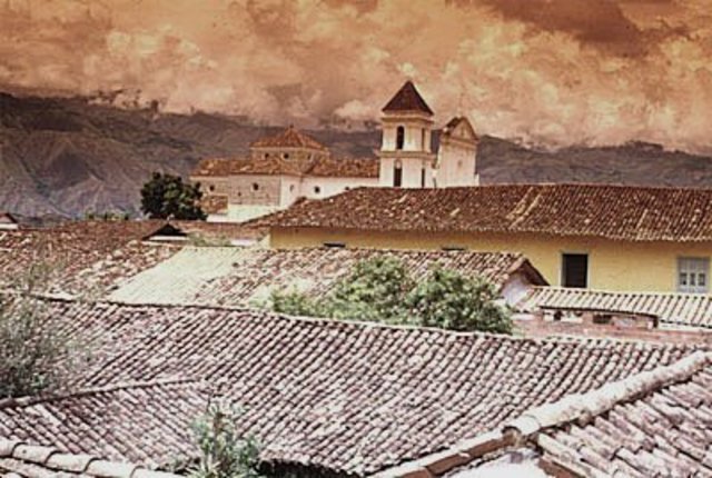 Antioquia declara la independencia absoluta.