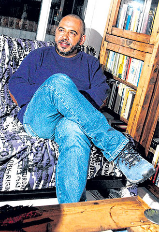 El escritor Mario Mendoza habla de su reciente libro ‘Colombia paranormal