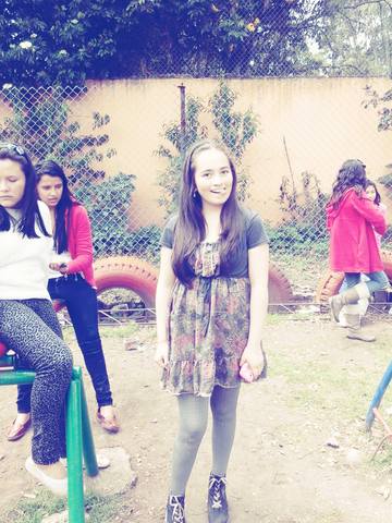 entrada  a la escuela secundaria natalia fajardo