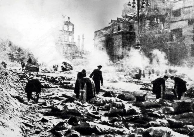 Brannbombingen av Dresden