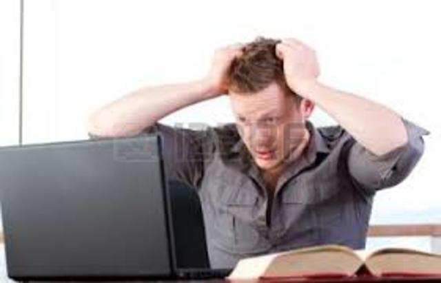 Trato de hacer algo en el computador pero es dificil