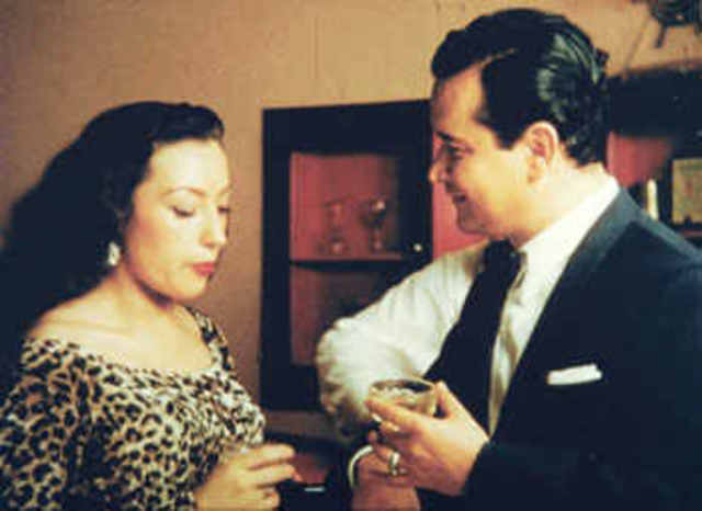 La gran obsesión Primer largometraje argumental de producción nacional en colores