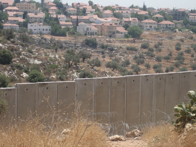Israel begins Constructing the West Bank Barrier