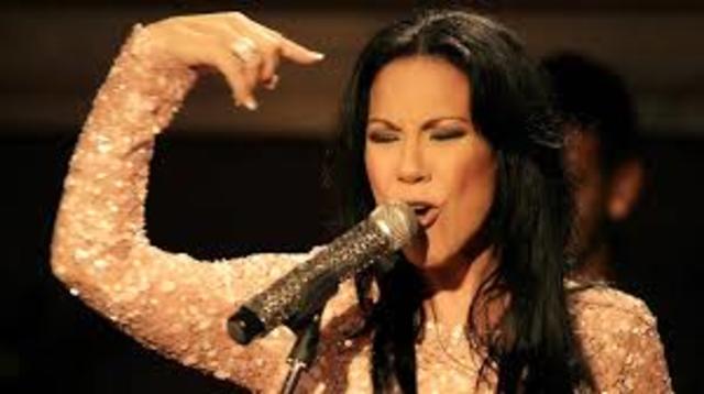 mujeres cantantes