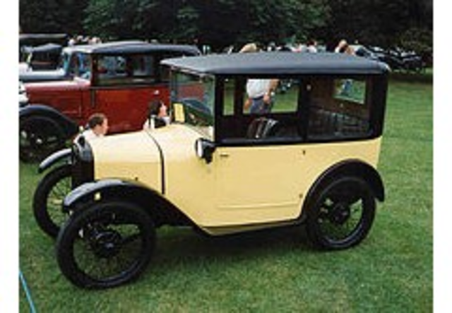 AUSTIN 7 BOX SALOON
