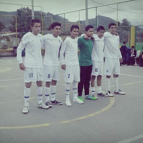 el segundo equipo formado en el colegio