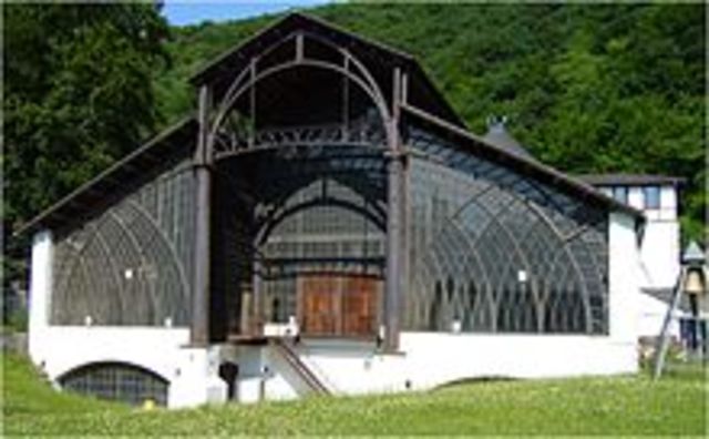 ARQUITECTURA DEL HIERRO