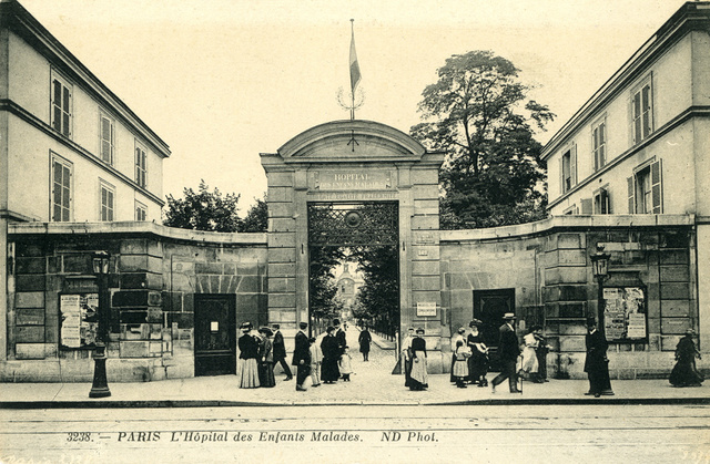 First Generally Accepted Pediatric Hospital