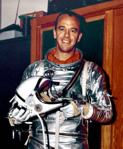 Alan Shepard Enters Space