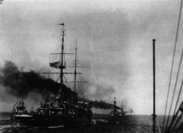 Lenin shipped by germans to Russia