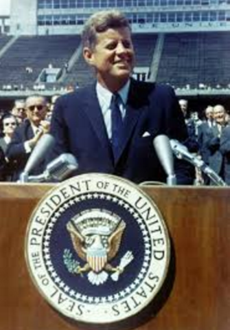 "We choose to go to the moon"