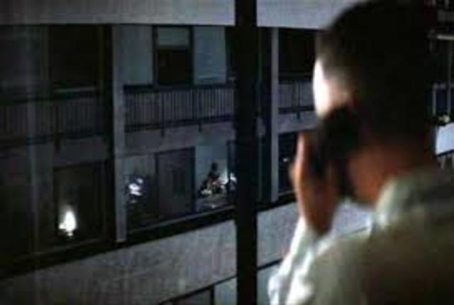 Forrest Witnesses the Watergate Scandal