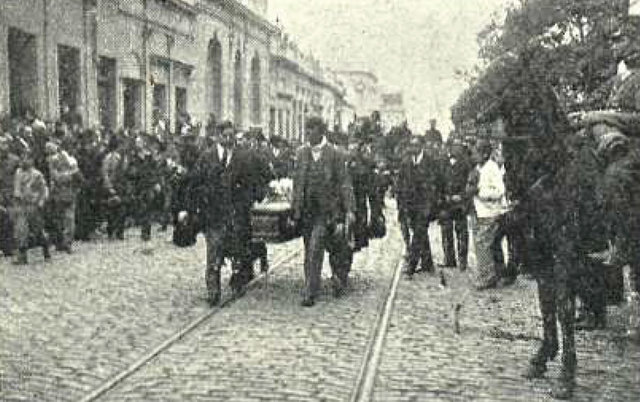 Huelga para la renuncia de Ramon Falcon