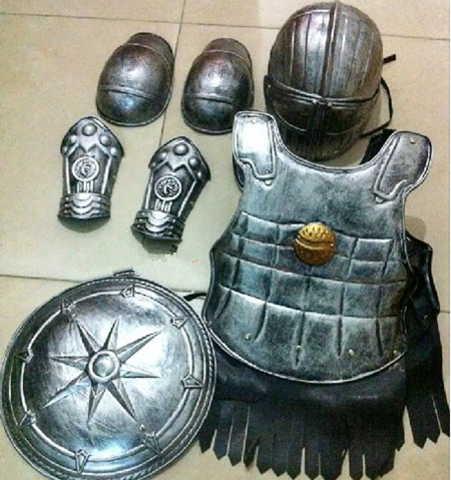 El Caballero se quita por completo su armadura