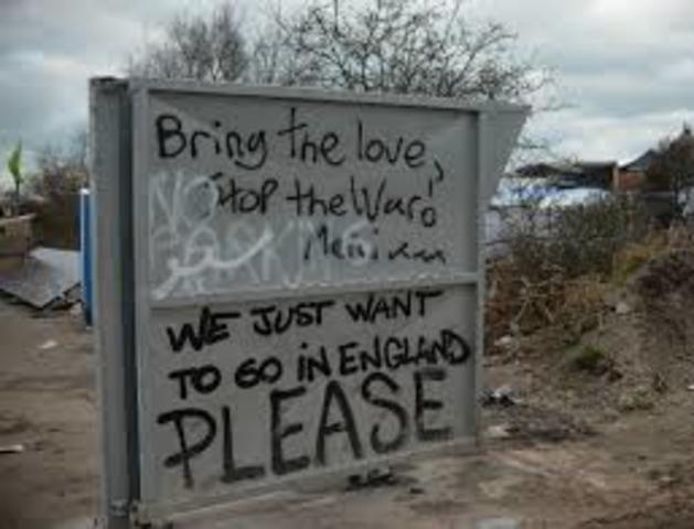 Refugees Set Up Camp in Calais