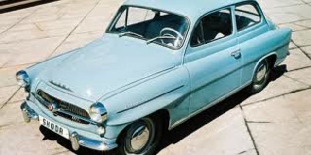 Primer Automóvil con carroceria