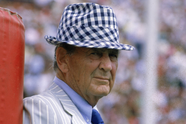 Paul Willian "bear" Bryant