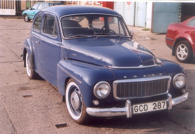 VOLVO p4