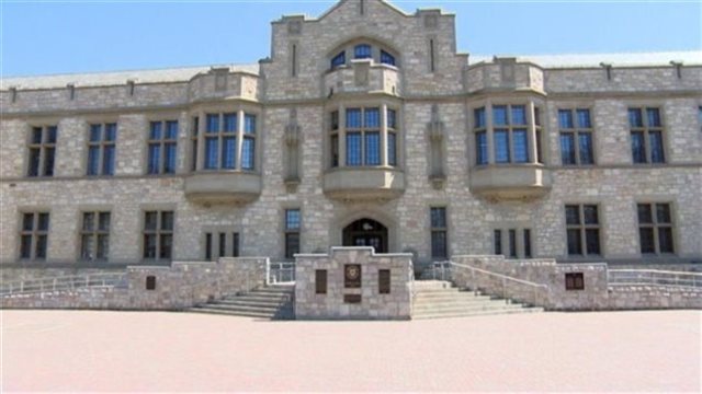 l'Université de Saskatchewan.