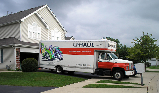 Meine Schwester ist umgezogen.