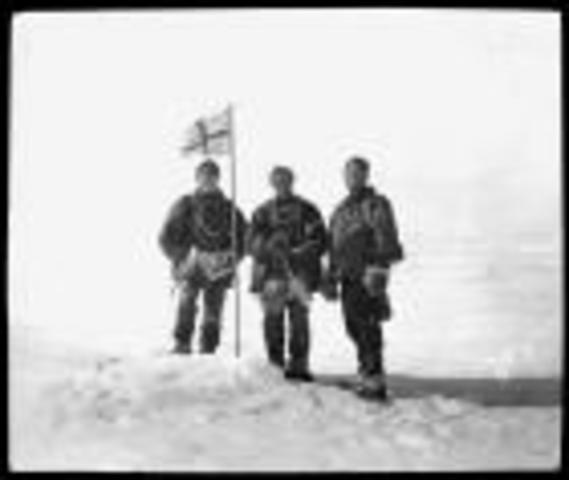 three people reached the south pole