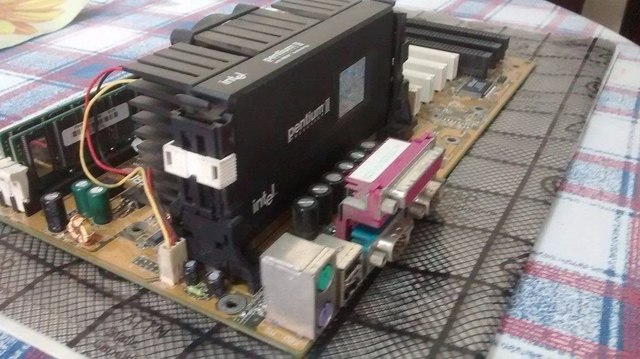 PROCESADOR PENTIUM II