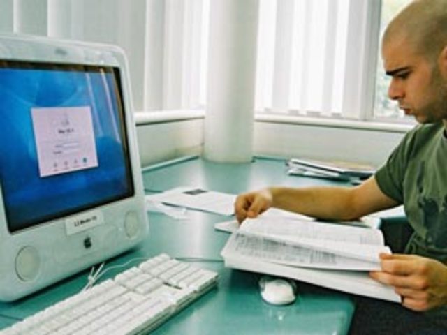 ¿Voltaire tiene un doble?