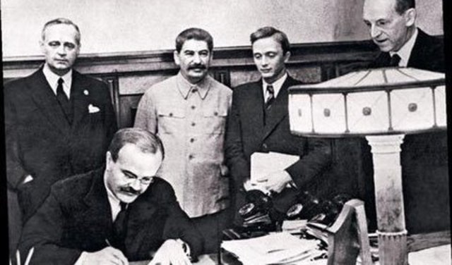 MRP-Molotovi-Ribbentropi pakt