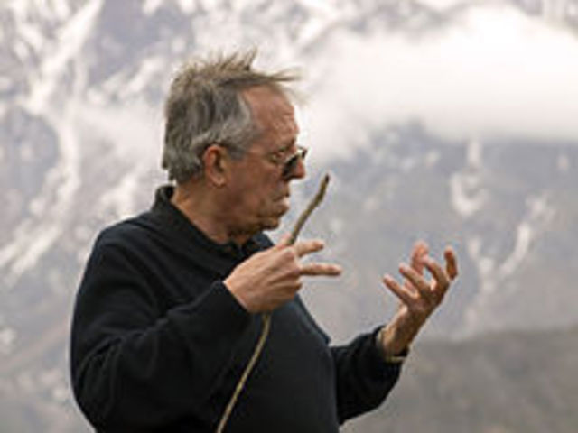 Nos parece claro que la religiosidad está en avance.