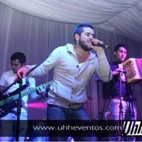 Ingrese a una agrupacion vallenata