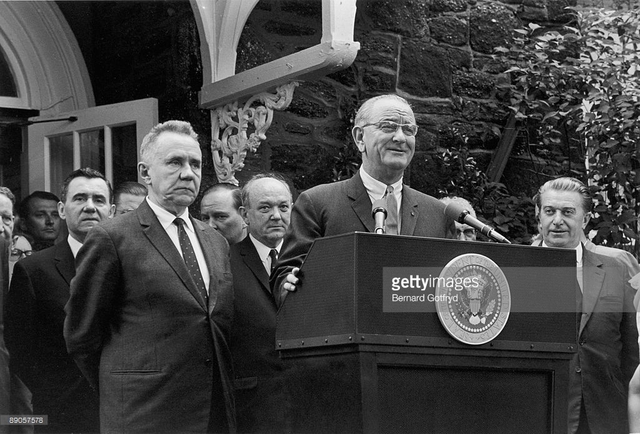Lyndon B. Johnson meets with Aleksei Kosygin