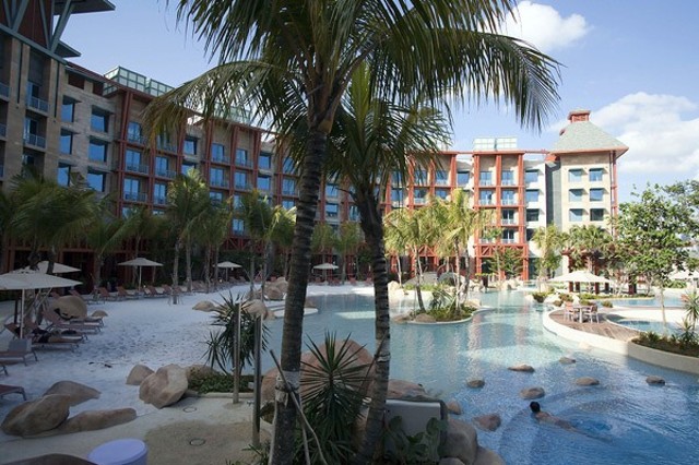 multi-bilion hotels begin