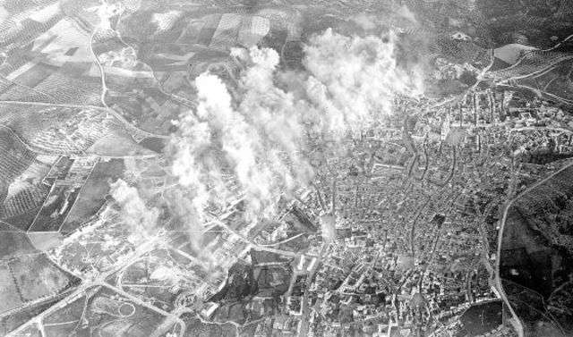 Bombardeo de Jaén