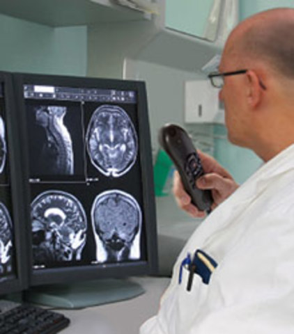 La tecnología escucha mientras los doctores siguen hablando