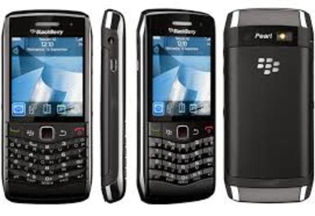 Treceavo celular de la historia Blackberry Pearl