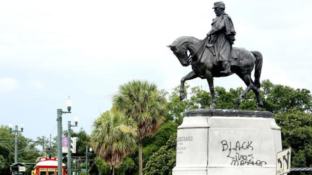 Confederate Monuments are taken down in Louisiana