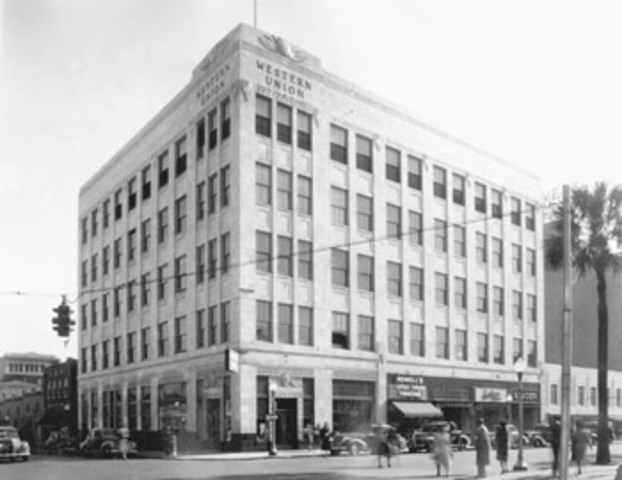 1878: PRIMERA EMPRESA DE TELEFONIA