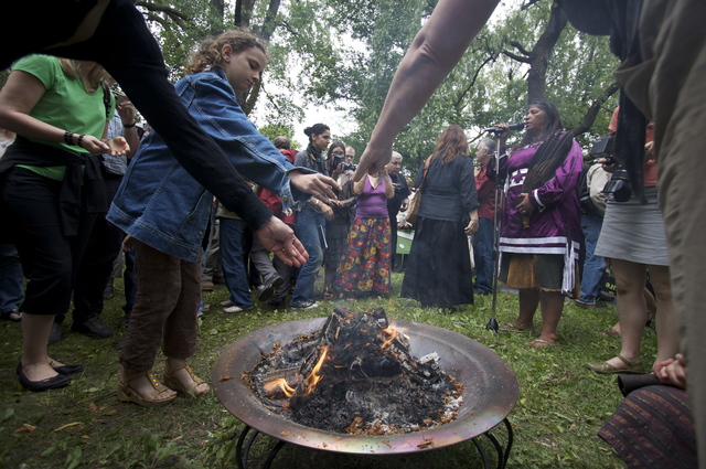 premier nationd decident que le 21 juin sera la journee de solidarite nationale pour les peuples autochtones