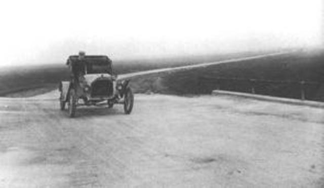 Cumberland Road (first highway)